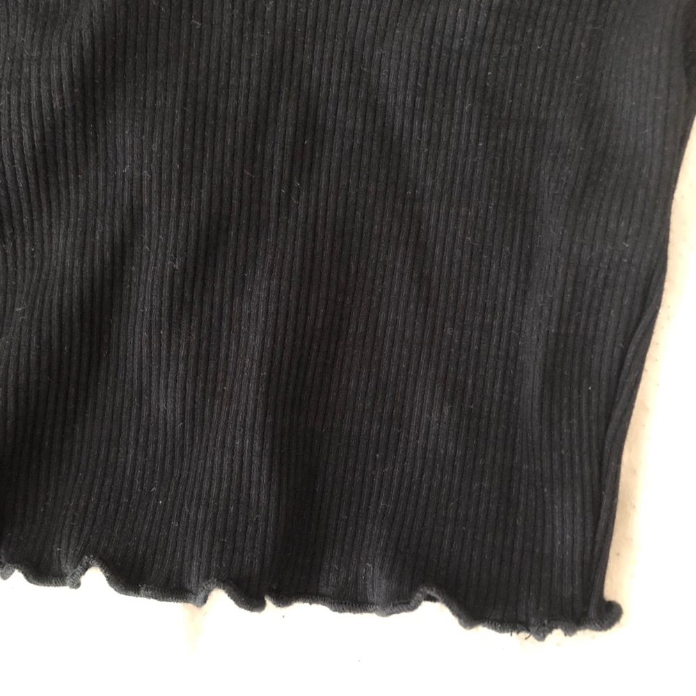 Crop top - Picture 3 of 3